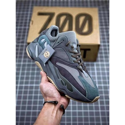 Adidas Yeezy boost 700