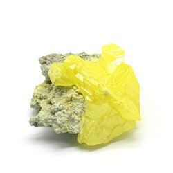 Сера кристаллы 70*70*33мм, 137г