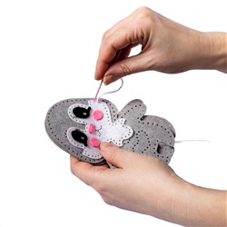 Мягкая игрушка из фетра «Зайчонок» своими руками