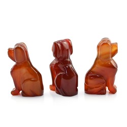 Собака из сердолика 28*18*50мм