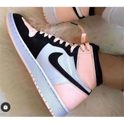 Nike Air Jordan 1