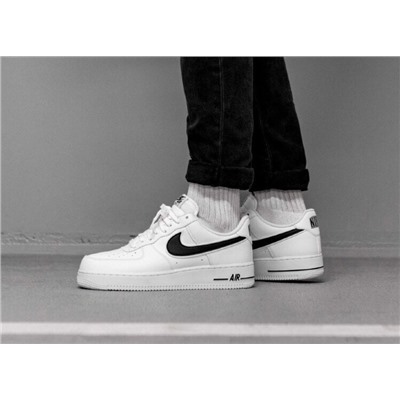 Nike Air Force 1 07