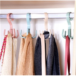 Универсальный крючок- вешалка в шкаф