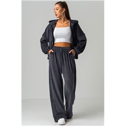 Женский костюм оверсайз из велюра Happyfox