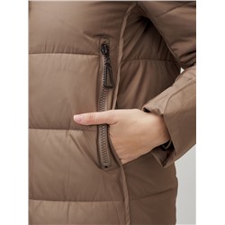 Пальто утепленное стеганное зимнее с капюшоном женское коричневого цвета 9606K