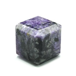 Кубик из чароита 30*30мм