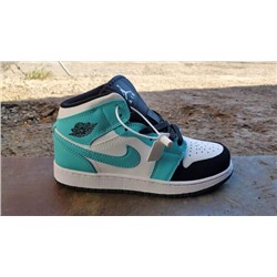 Nike Air Jordan 1