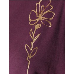 Нарядная футболка с блестящим принтом