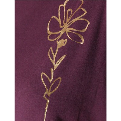 Нарядная футболка с блестящим принтом