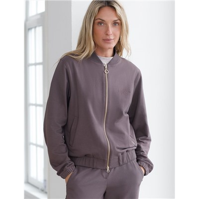 Бомбер среднего объема на молнии с карманами из эластичного футера двухнитки