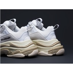 Кроссовки Balenciaga Triple S