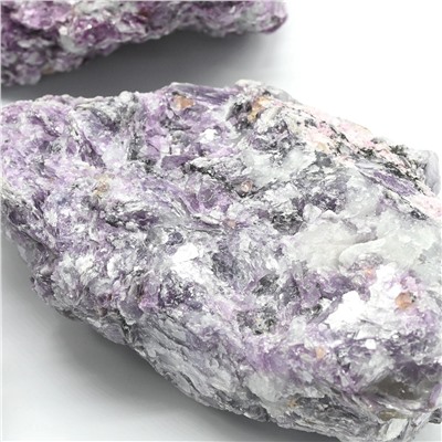 Лепидолит кристаллическое образование, 80*45*25мм, 130-159г