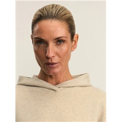 489095 ZARINA Худи
