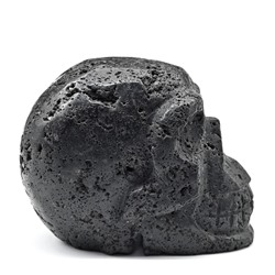 Череп из черной лавы 80*46*63мм, 342г.