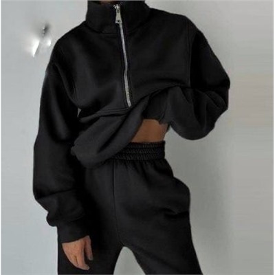 Спортивные костюмы 884835