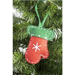 Мягкая елочная игрушка из фетра «Шапка, варежка, сапожок» своими руками