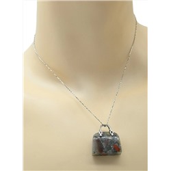 Подвеска женская в виде сумочки 25*10*27мм с яшмой.