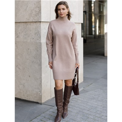 Платье из пряжи с кашемиром