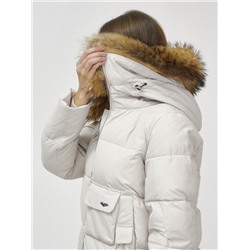Куртка женская зимняя с мехом енот премиум класса светло-бежевого цвета 3146SB