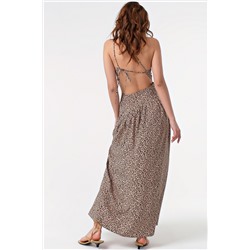 Платье летнее макси с открытой спиной из вискозы с принтом на бежевом