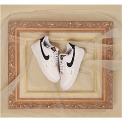Nike Air Force 1 07