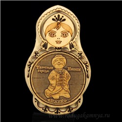 Магнит из бересты г. Ижевск "Ижик" матрешка 60*100мм