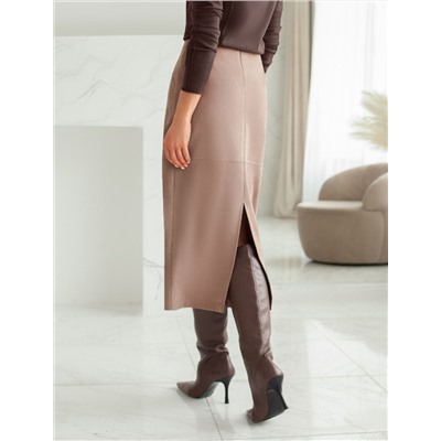 Юбка прямого силуэта из искусственной замши