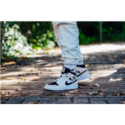 Nike Air Jordan 1