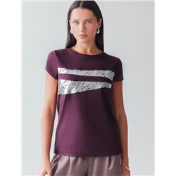 Нарядная футболка с блестящим принтом