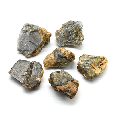 Корунд сапфир в породе AA 22*16*11мм, 5-9г