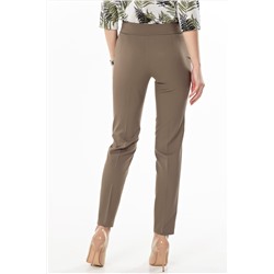 Брюки зауженные к низу со стрелками темно-бежевые