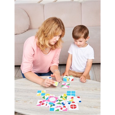 Пластиковые кубики "Для умников" 4 кубика с карточками Baby Toys
