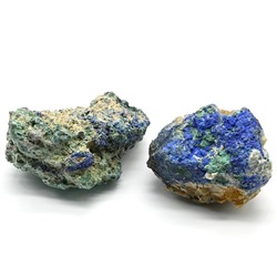 Минерал азурмалахит 44*35*32мм, 50-59г