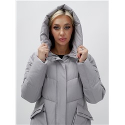 Пальто утепленное стеганное зимнее с капюшоном женское серого цвета 9639Sr