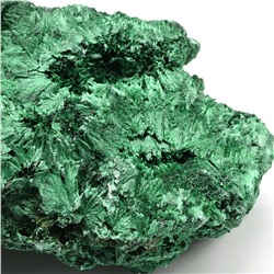 Малахит плисовый 165*105*70мм, 1266г.