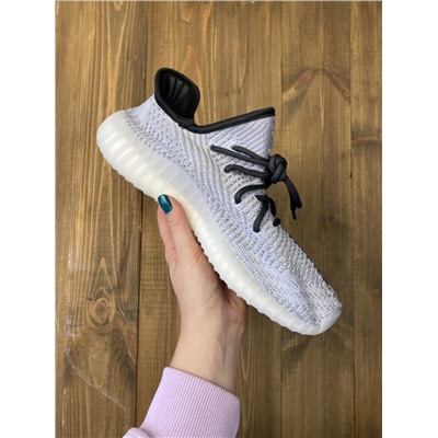 Adidas Yeezy Boost 350 V2 (без коробки)