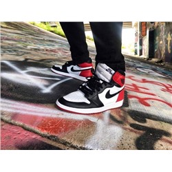Nike Air Jordan 1