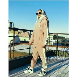 Спортивные костюмы 889591