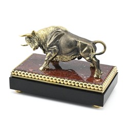 Статуэтка из бронзы "Бык" на креноиде 125*70*80мм