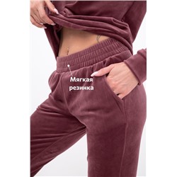 Женский костюм из велюра Happyfox
