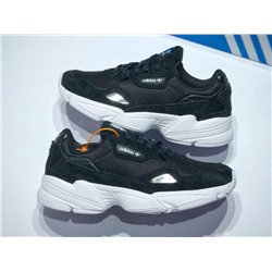Кроссовки Adidas Falcon W