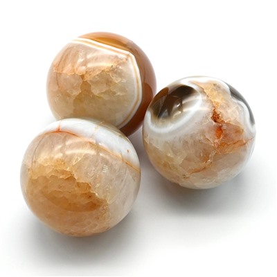 Шар из сердолика, диаметр 51-53мм