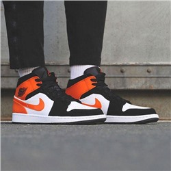 Nike Air Jordan 1