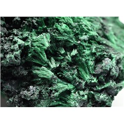 Малахит плисовый подарочный 71*52*45мм, 219г