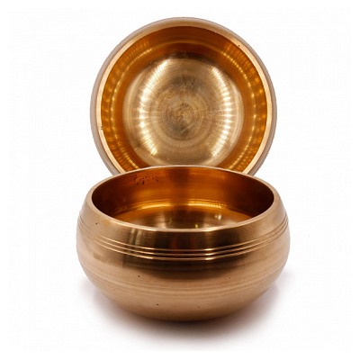 Поющая чаша GOLD настройка семи чакр (семь металлов, вес 801-1000 г., диаметр 14,5 см, высота 8 см.), 1 шт.