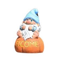 Фигурка Гномик Эл на тыкве Ф238
