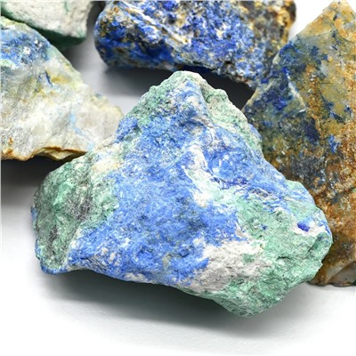 Минерал азурмалахит 22*19*10мм, 5-9г