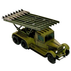 Сборная модель «Советская реактивная установка Катюша»