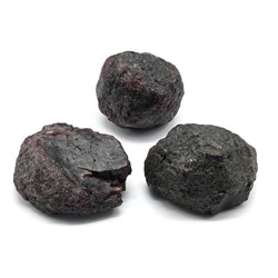 Камень гранат 40*39*32мм, 110-116г 1шт