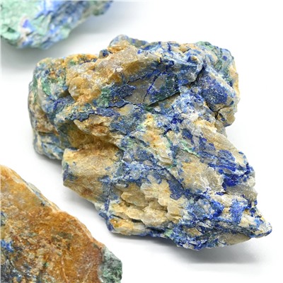 Минерал азурмалахит 22*19*10мм, 5-9г